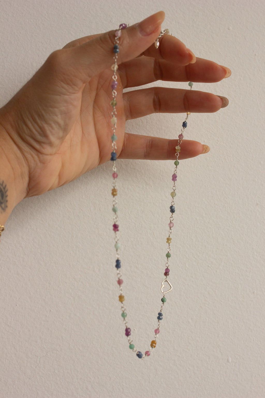 Colar Lilla | Safiras Colorida | Prata 950