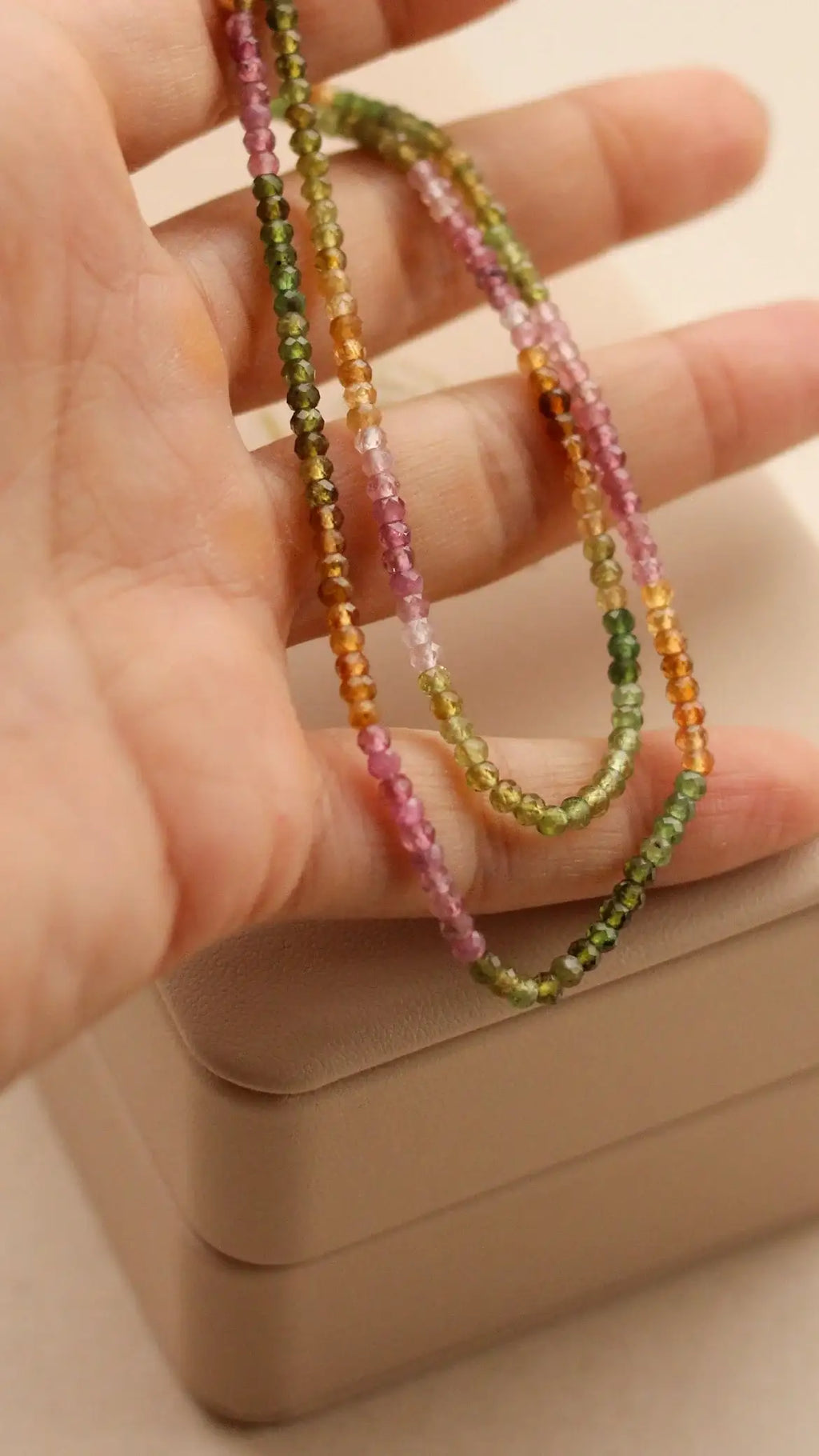 Colar Tarsila | linha ouro 18k