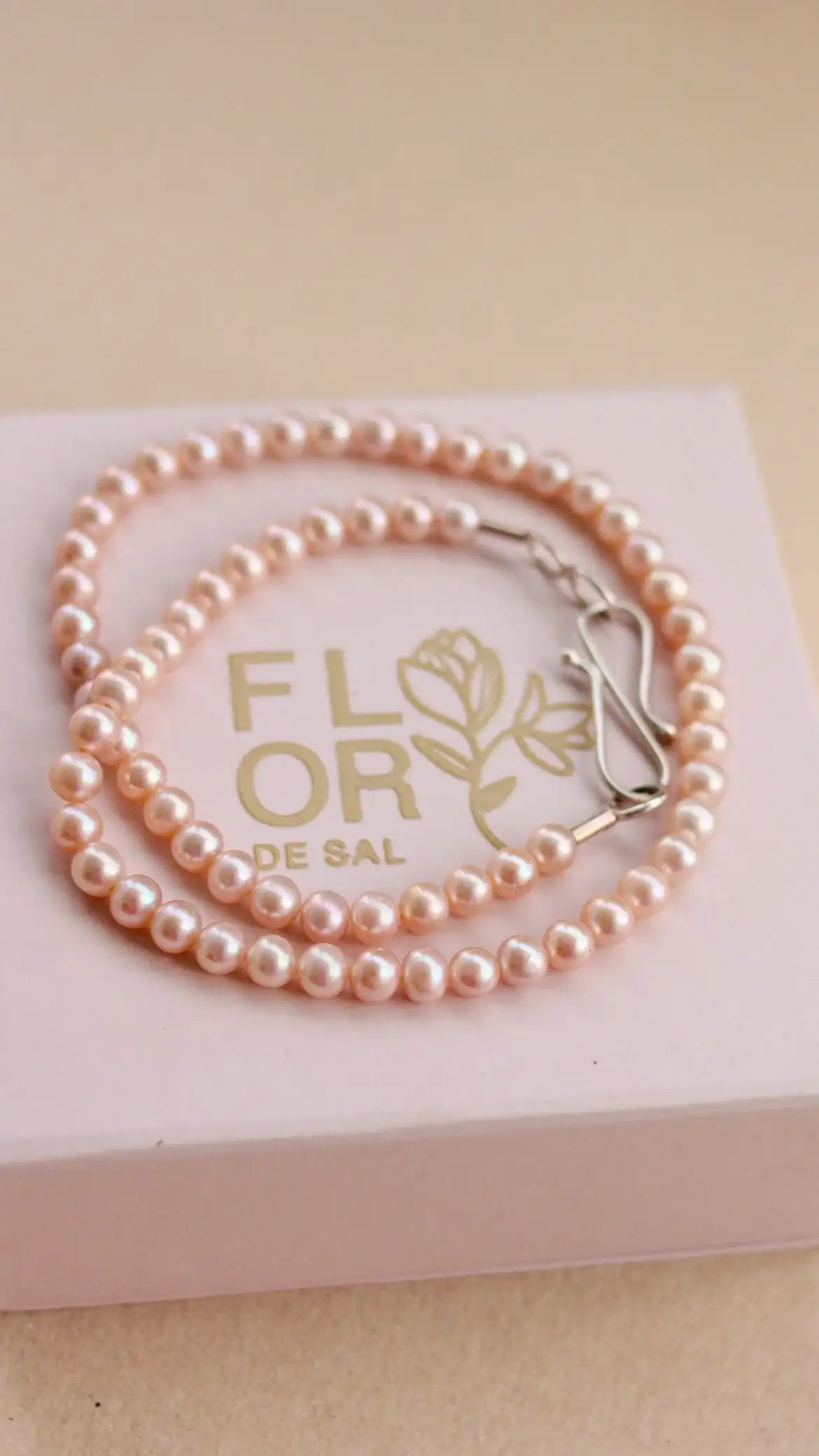 Colar Amélia Pérolas Rose | Linha Prata