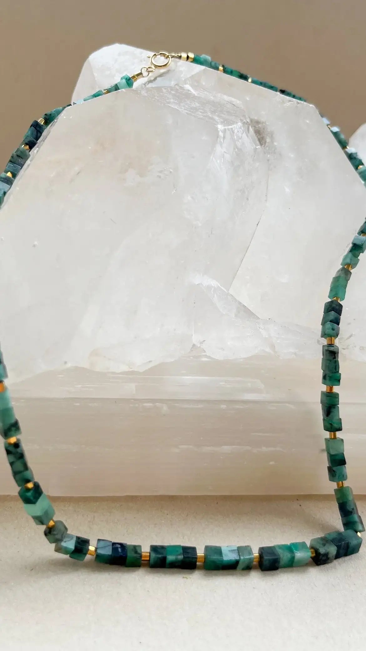 Colar Seiva | Esmeraldas | Ouro 18k