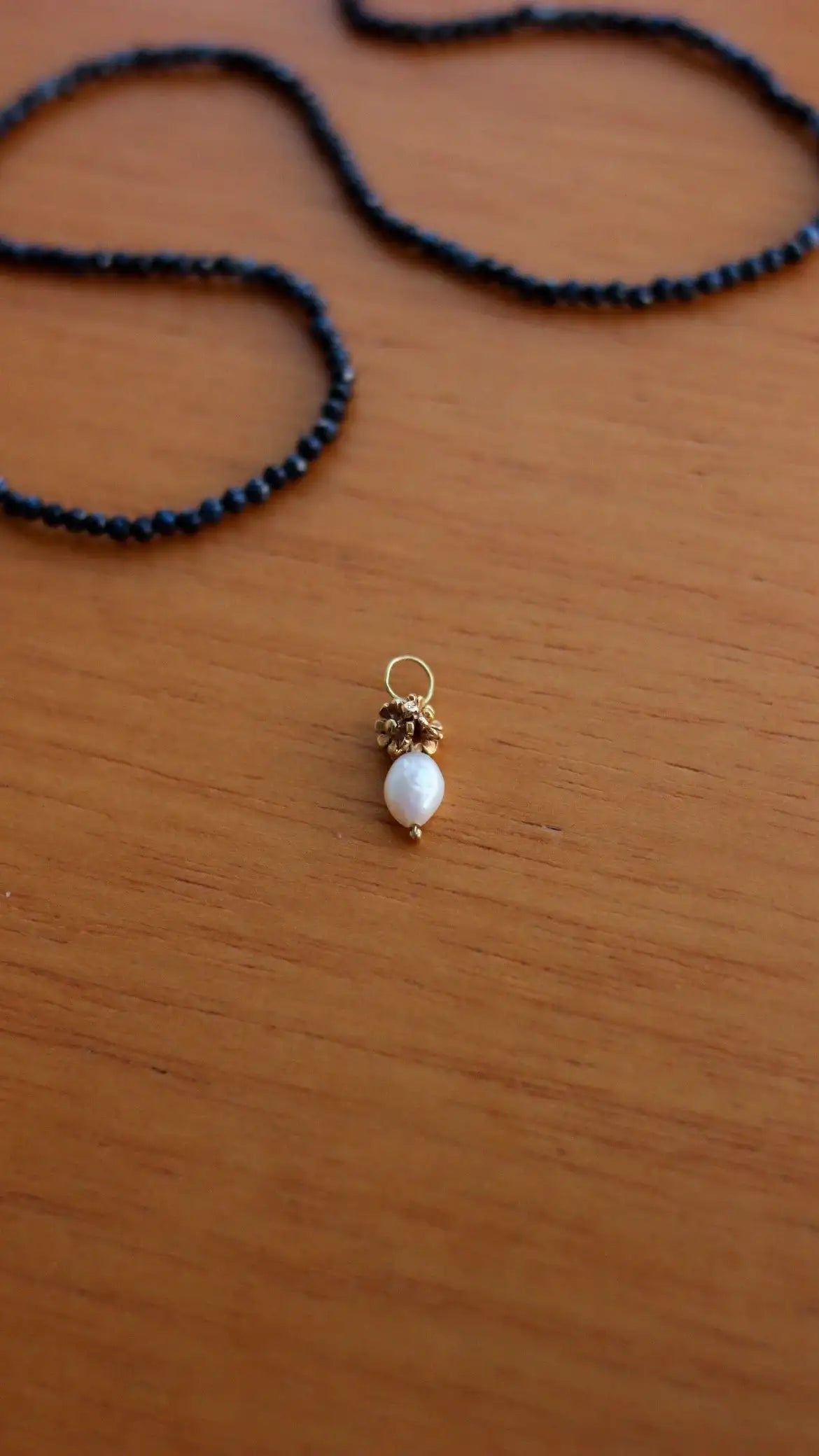 Pingente Flor & Pérola | linha Ouro 18k