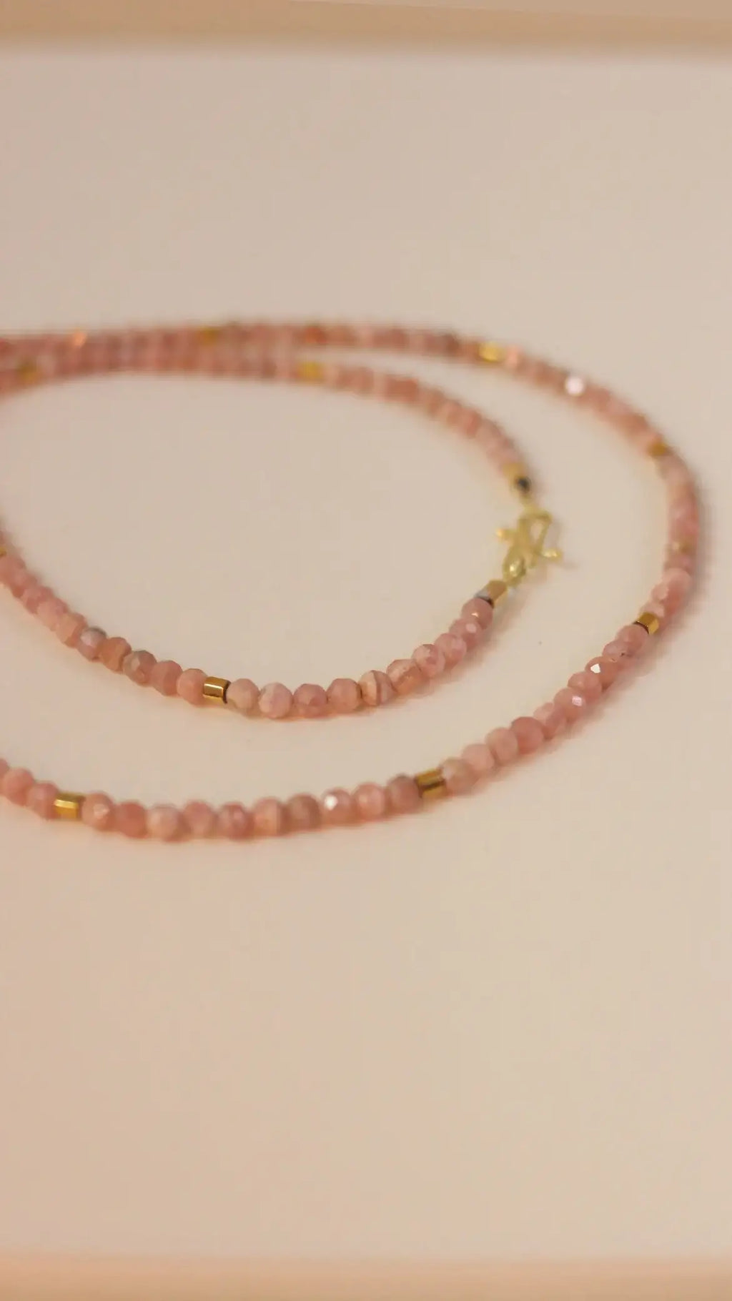 Colar Alinhamento | Rodocrositas | Ouro 18k