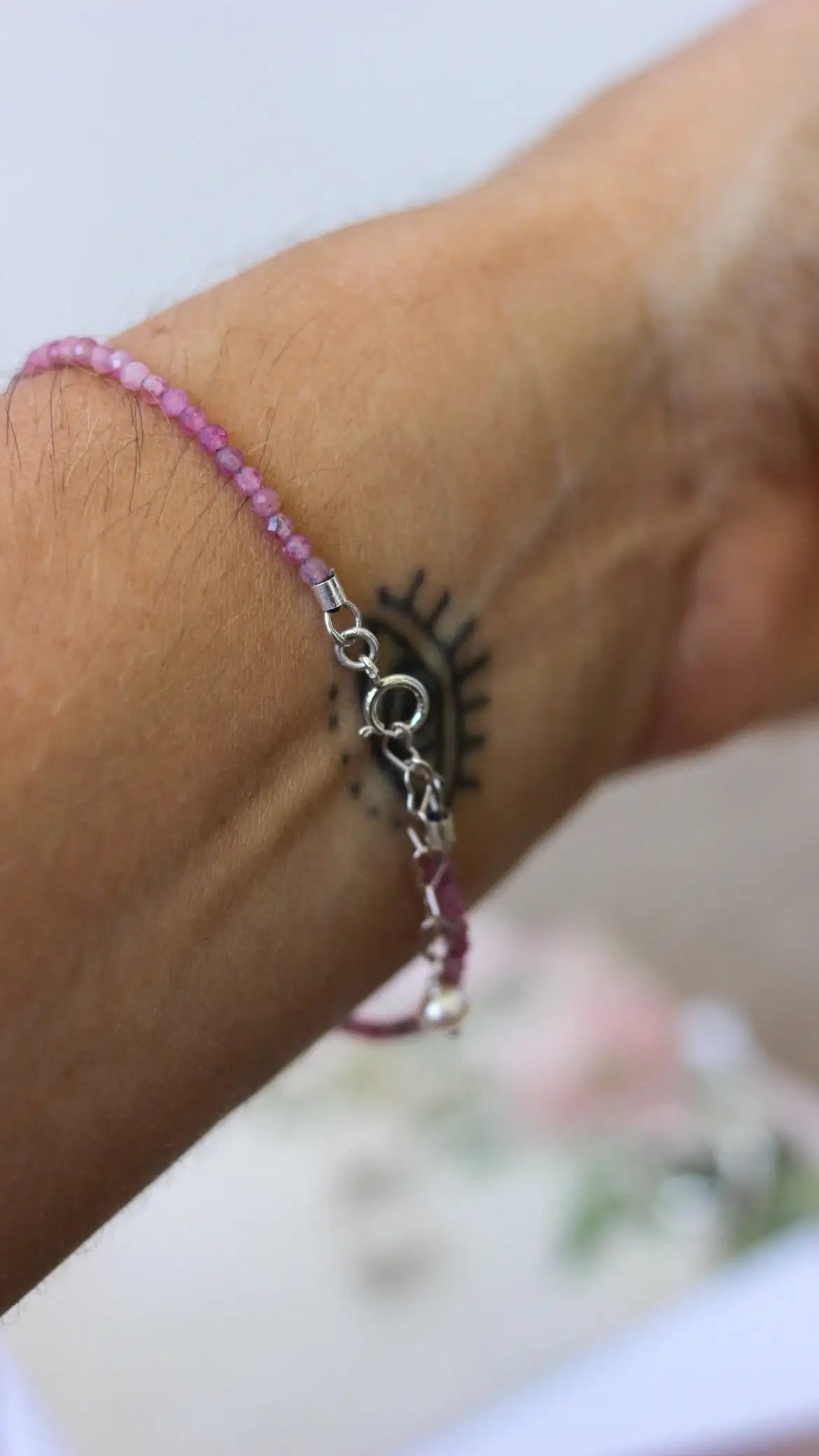 Pulseira charme em Turmalina Rosa