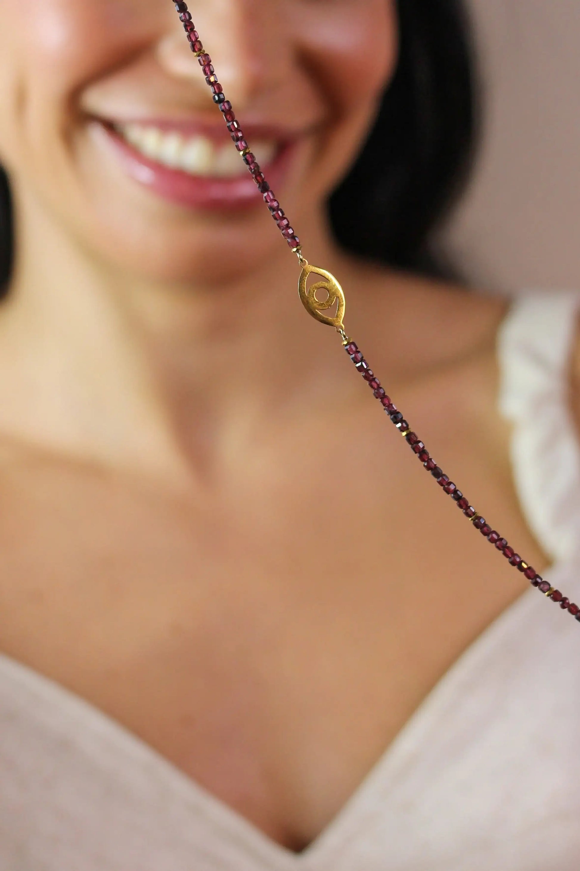 Colar Terceiro Olho | linha Ouro 18k