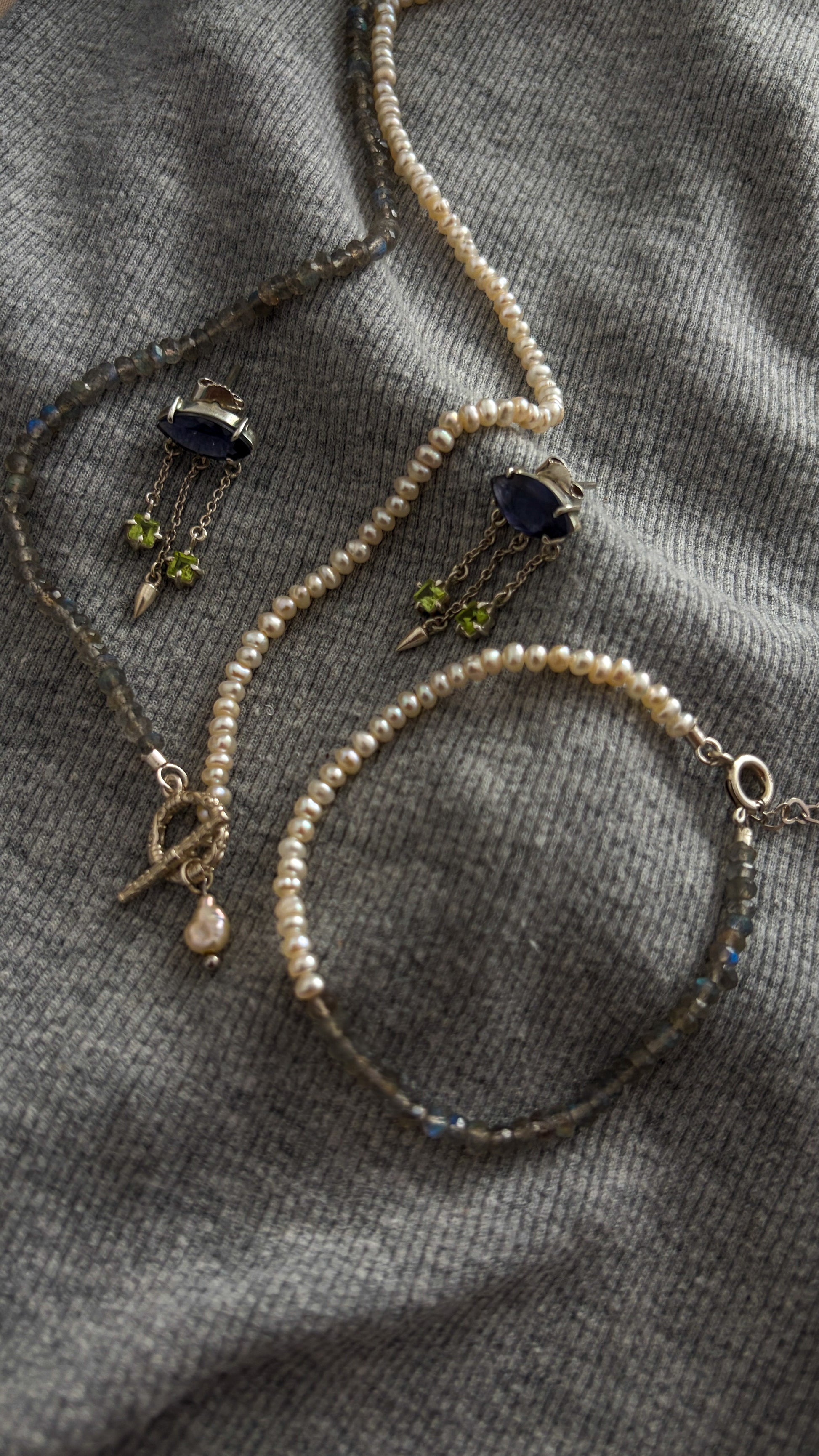 Pulseira Alba | Labradoritas & Pérolas