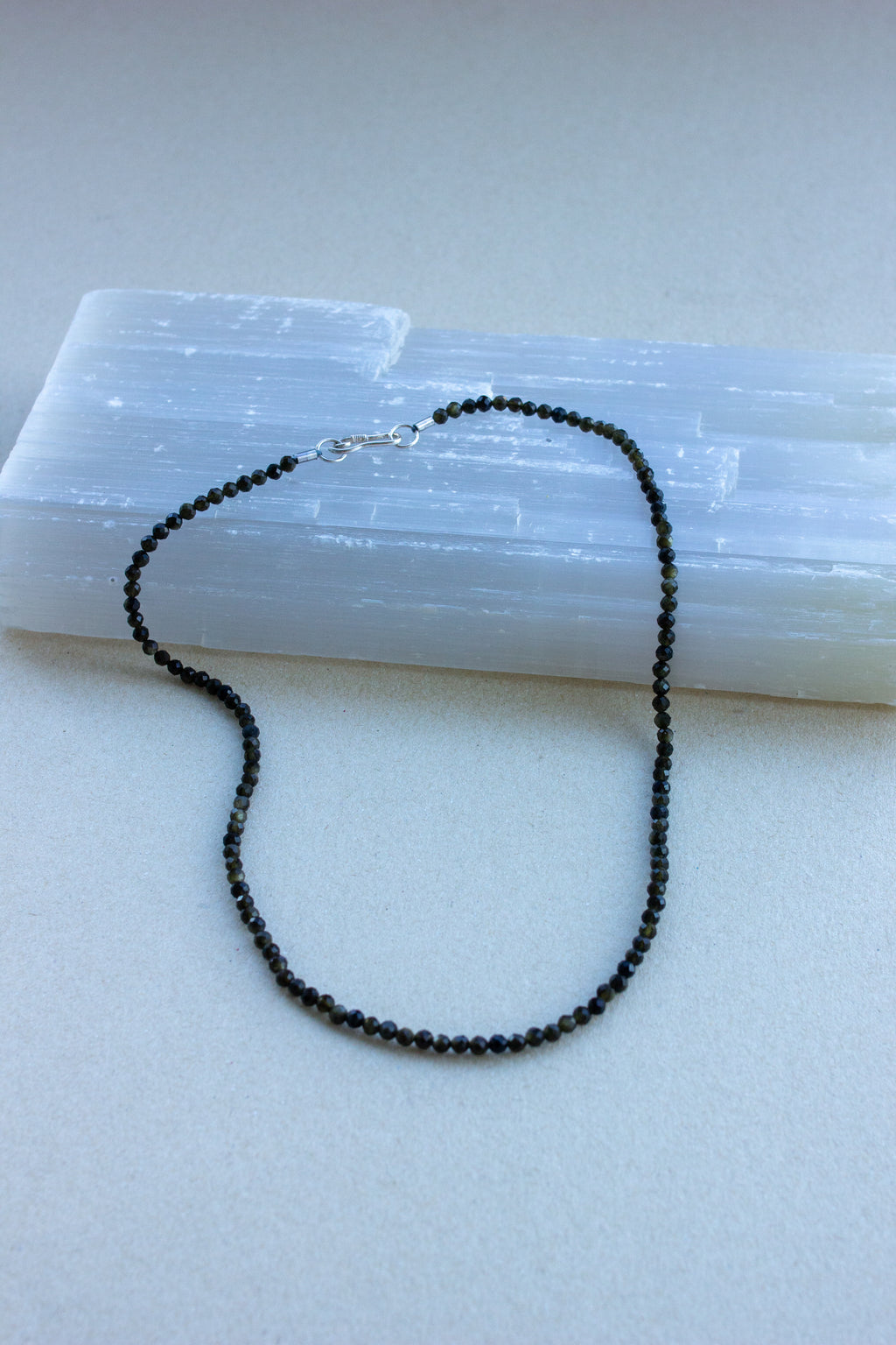 Colar em Obsidiana | Linha Prata