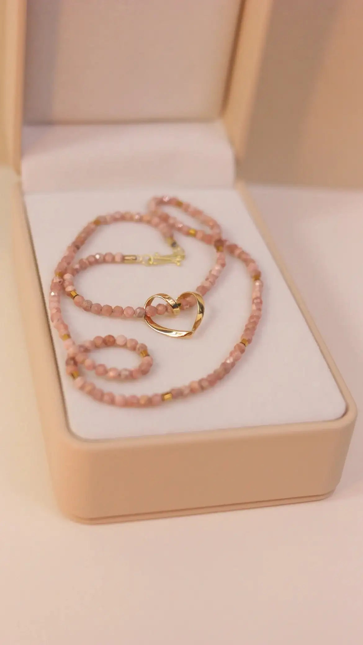 Colar Alinhamento | Rodocrositas | Ouro 18k