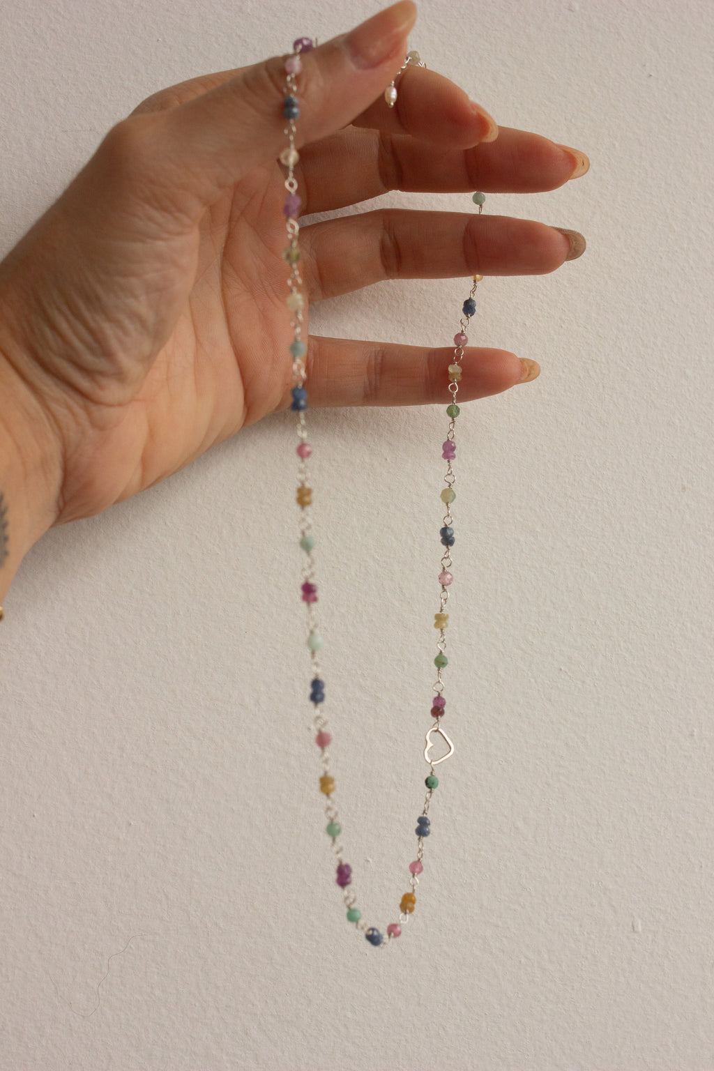 Colar Lilla | Safiras Colorida | Prata 950