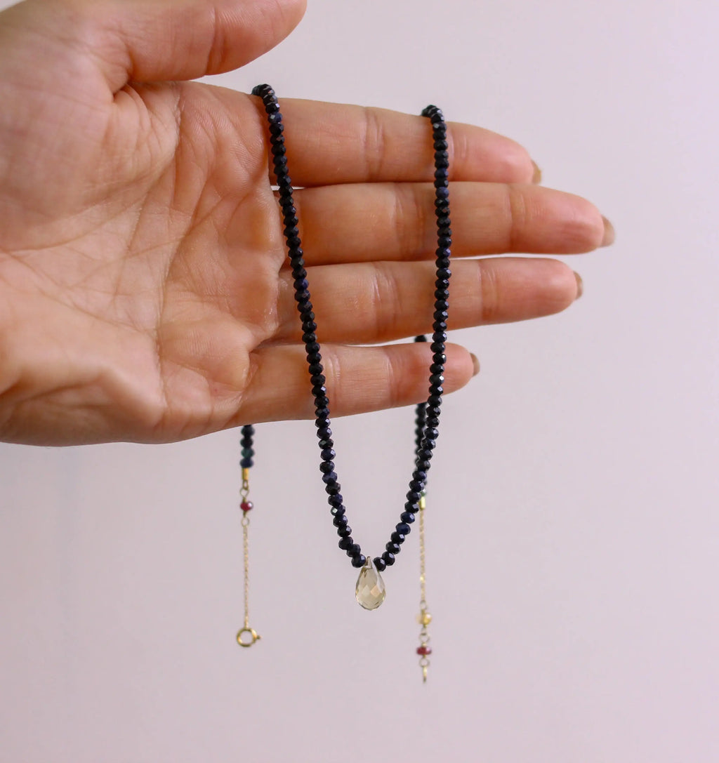 Colar em Safiras com Gota facetada | ouro 18k