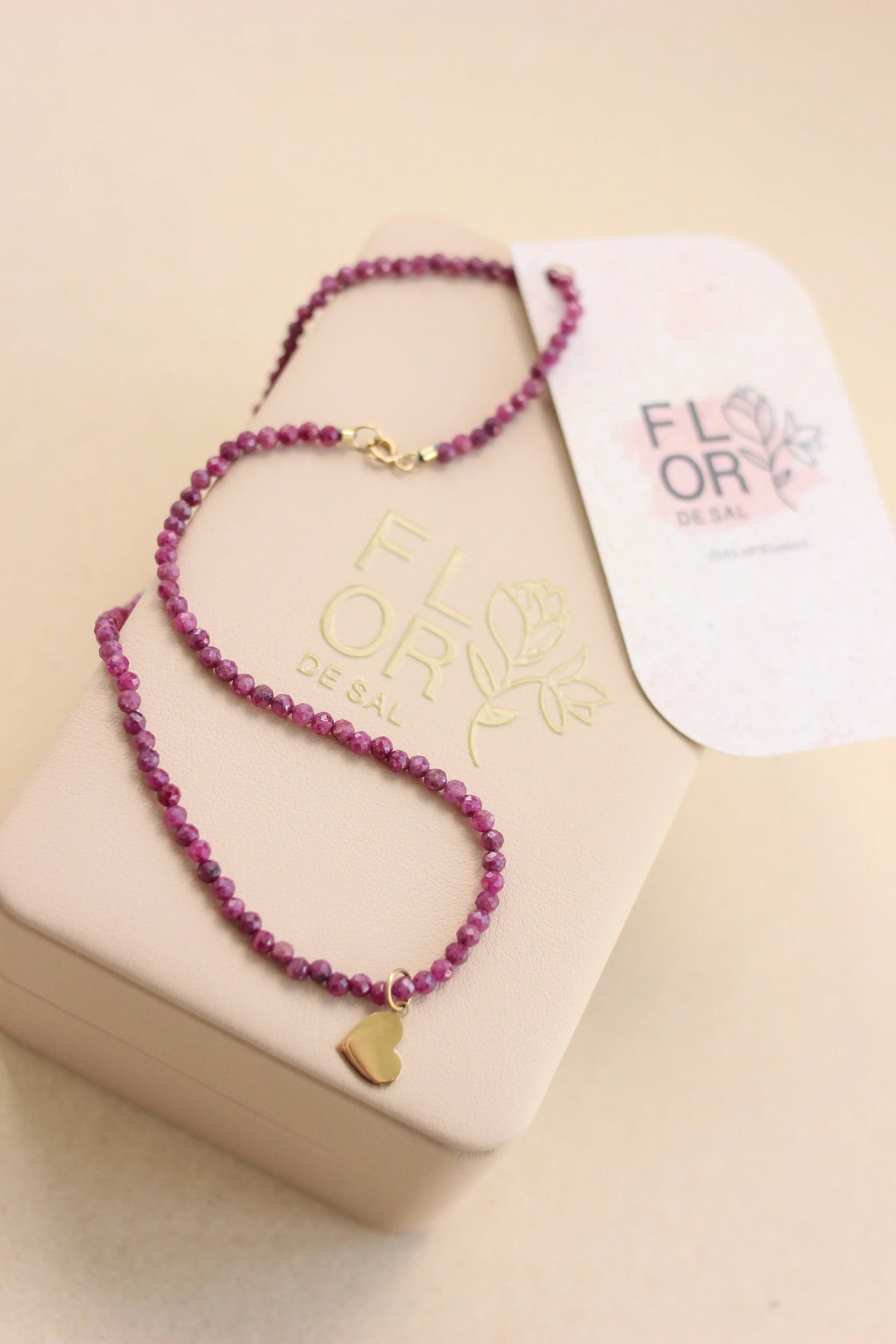 Colar Ana em Rubi 18k