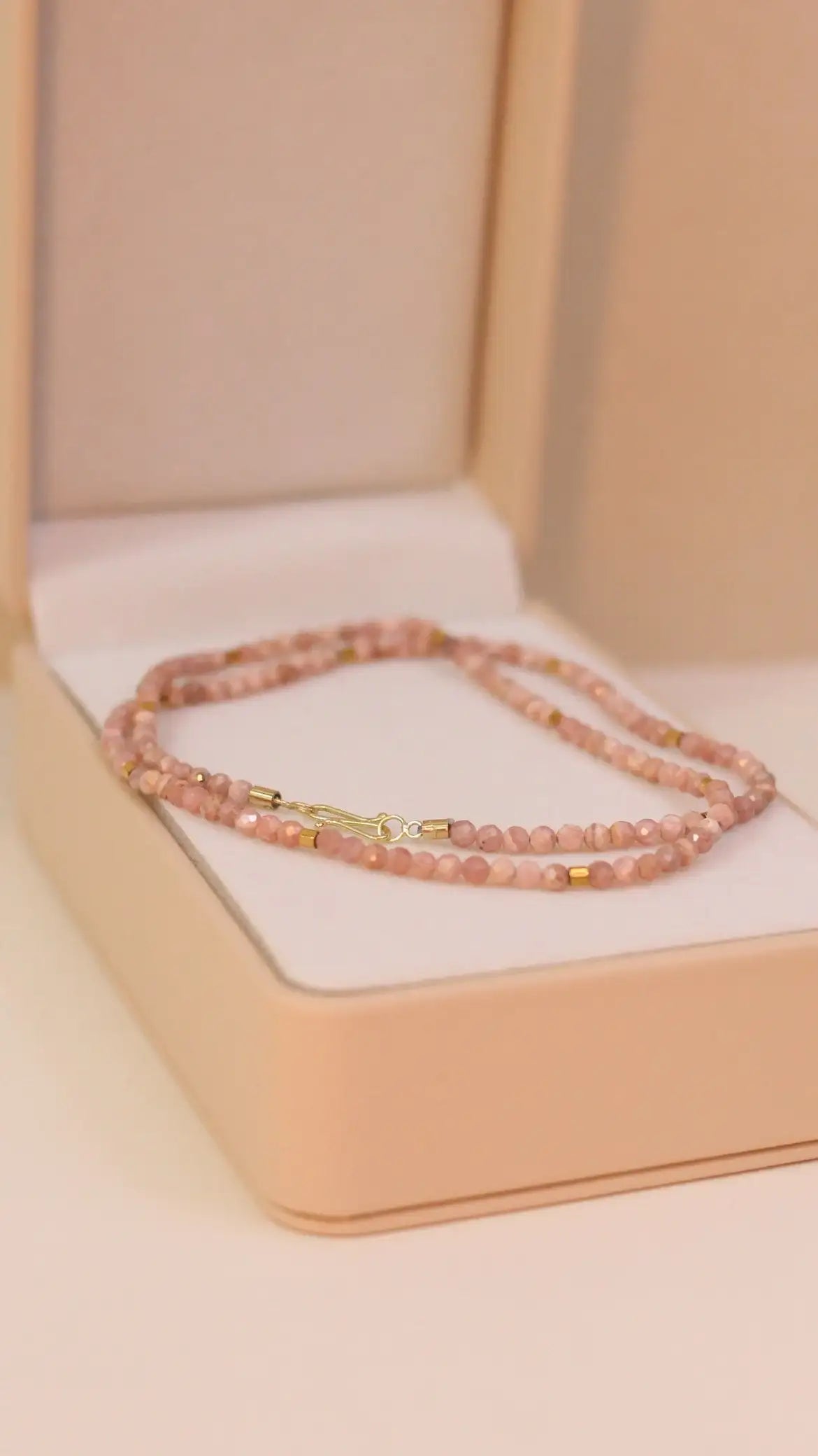 Colar Alinhamento | Rodocrositas | Ouro 18k
