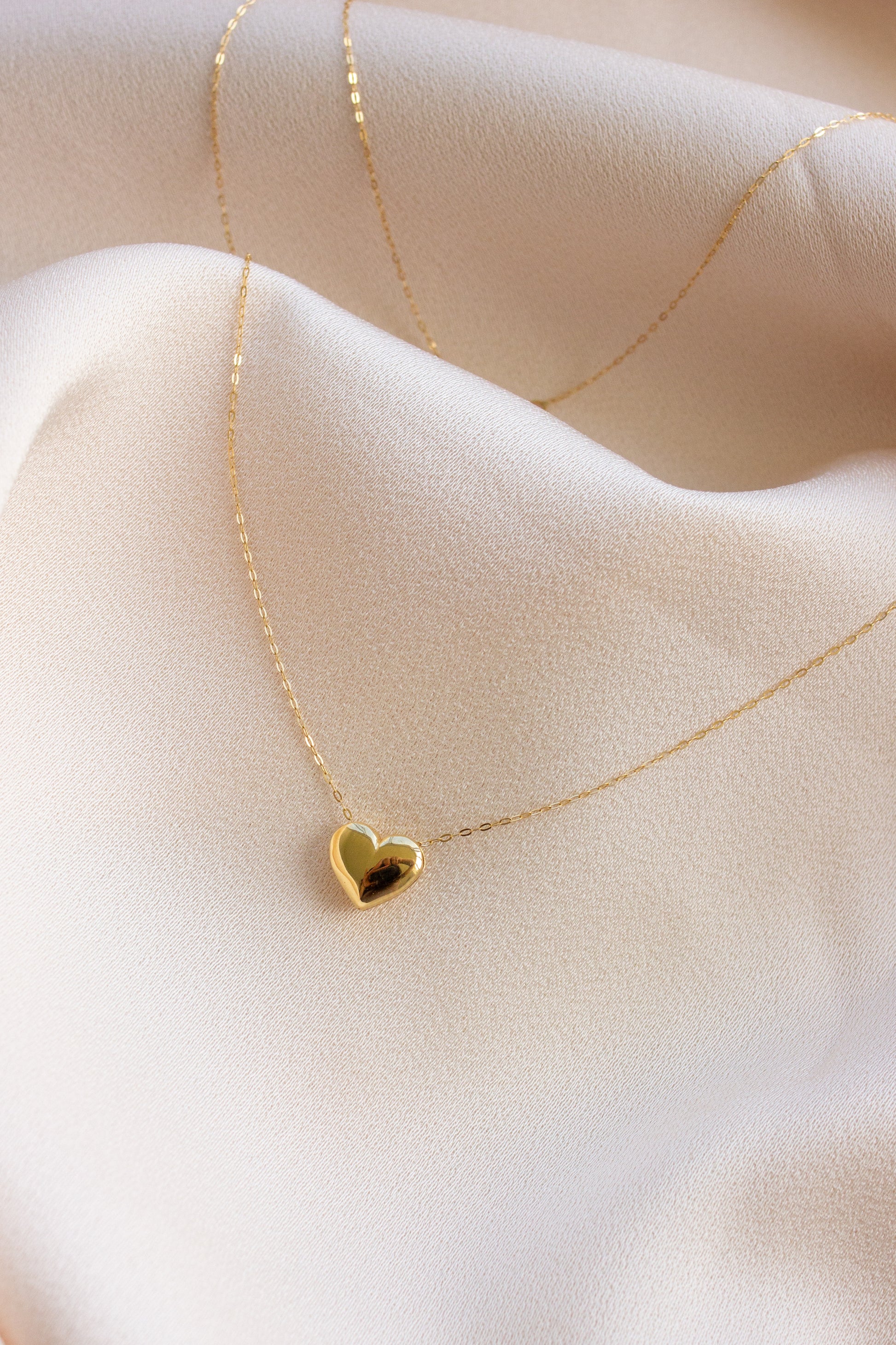 Colar Petit Coração | Ouro 18k