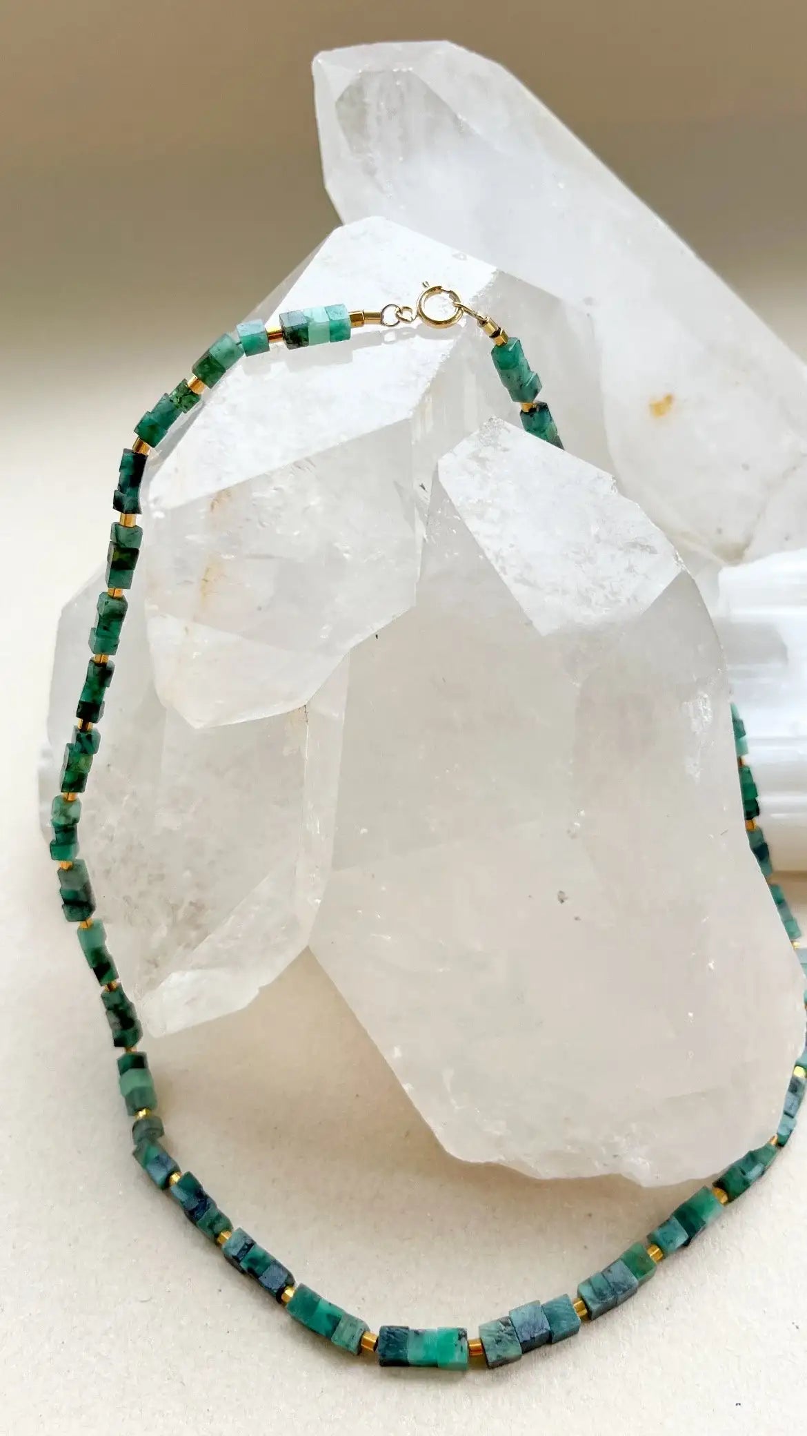 Colar Seiva | Esmeraldas | Ouro 18k