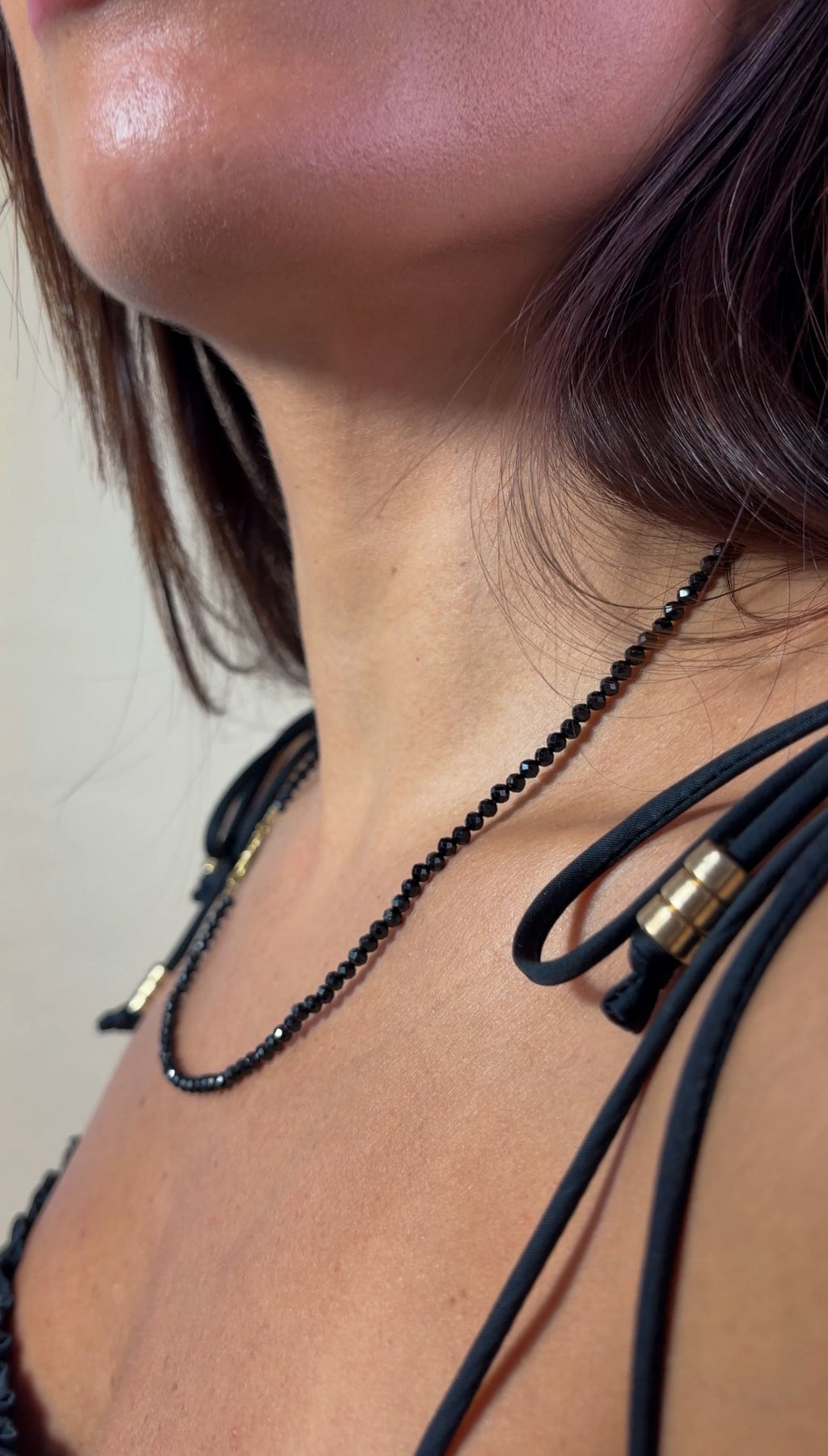 Colar Espinélio Negro | Ouro 18k