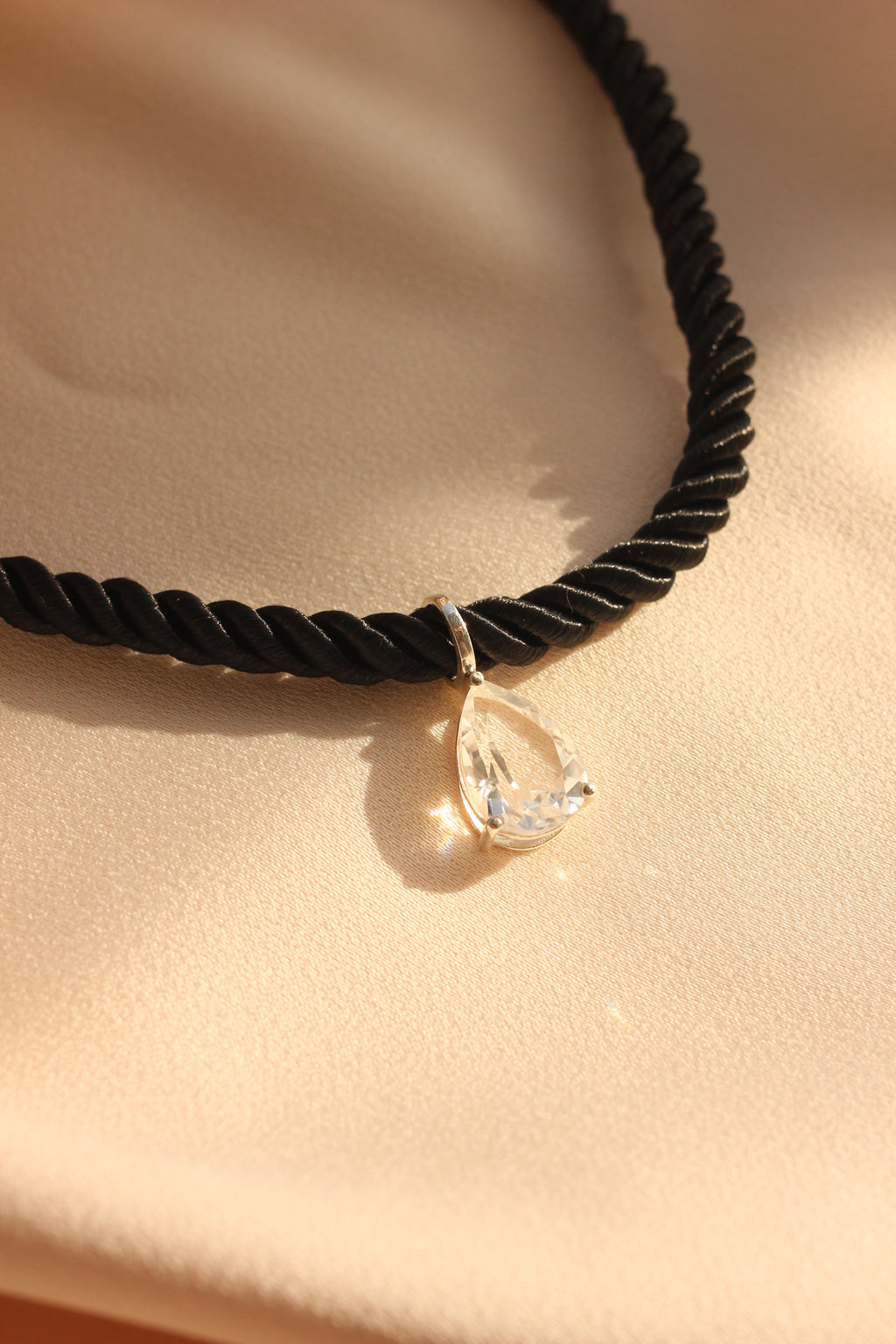 Colar Quartzo Transparente | linha Prata