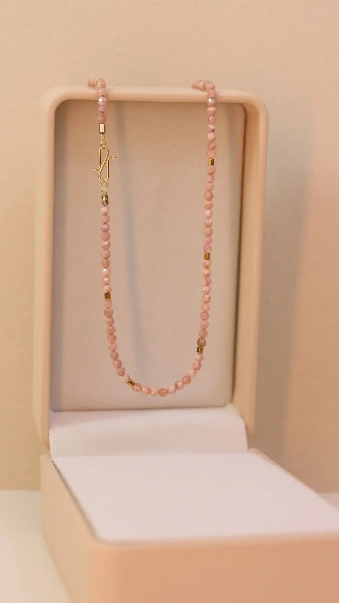 Colar Alinhamento | Rodocrositas | Ouro 18k
