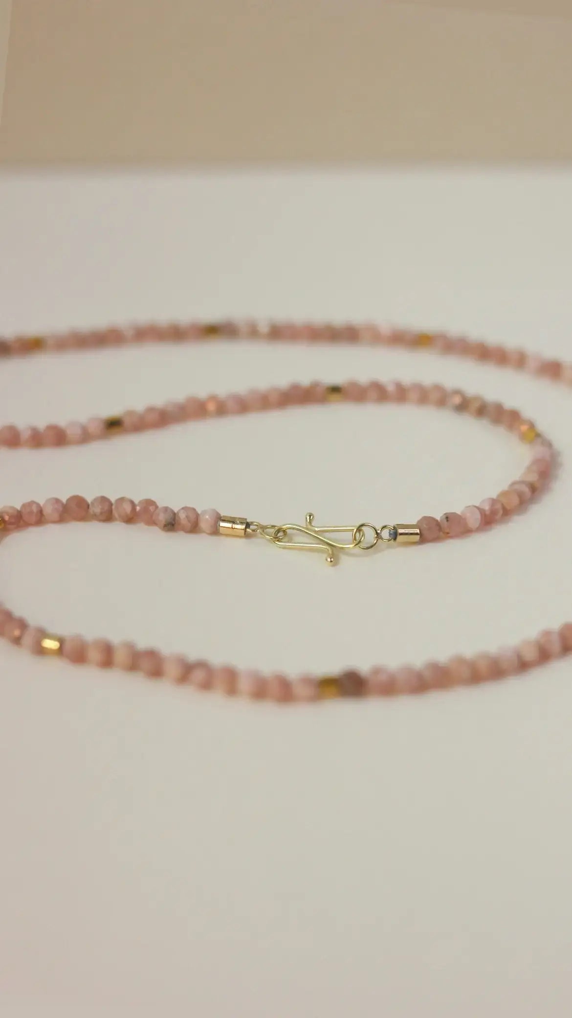 Colar Alinhamento | Rodocrositas | Ouro 18k