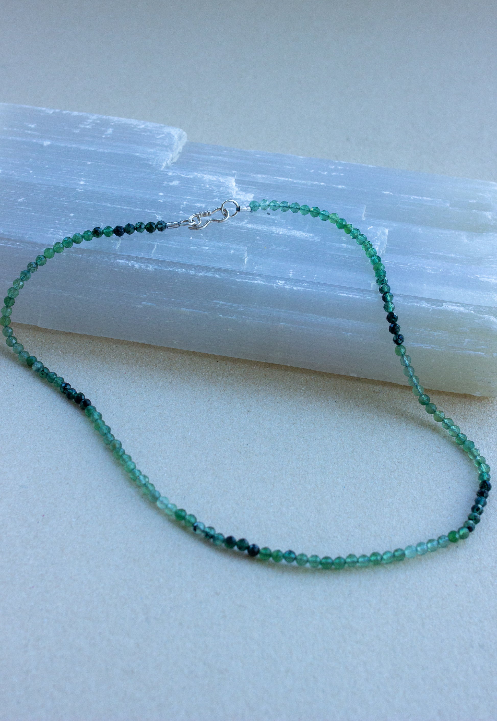 Colar Jade Russa | Linha Prata