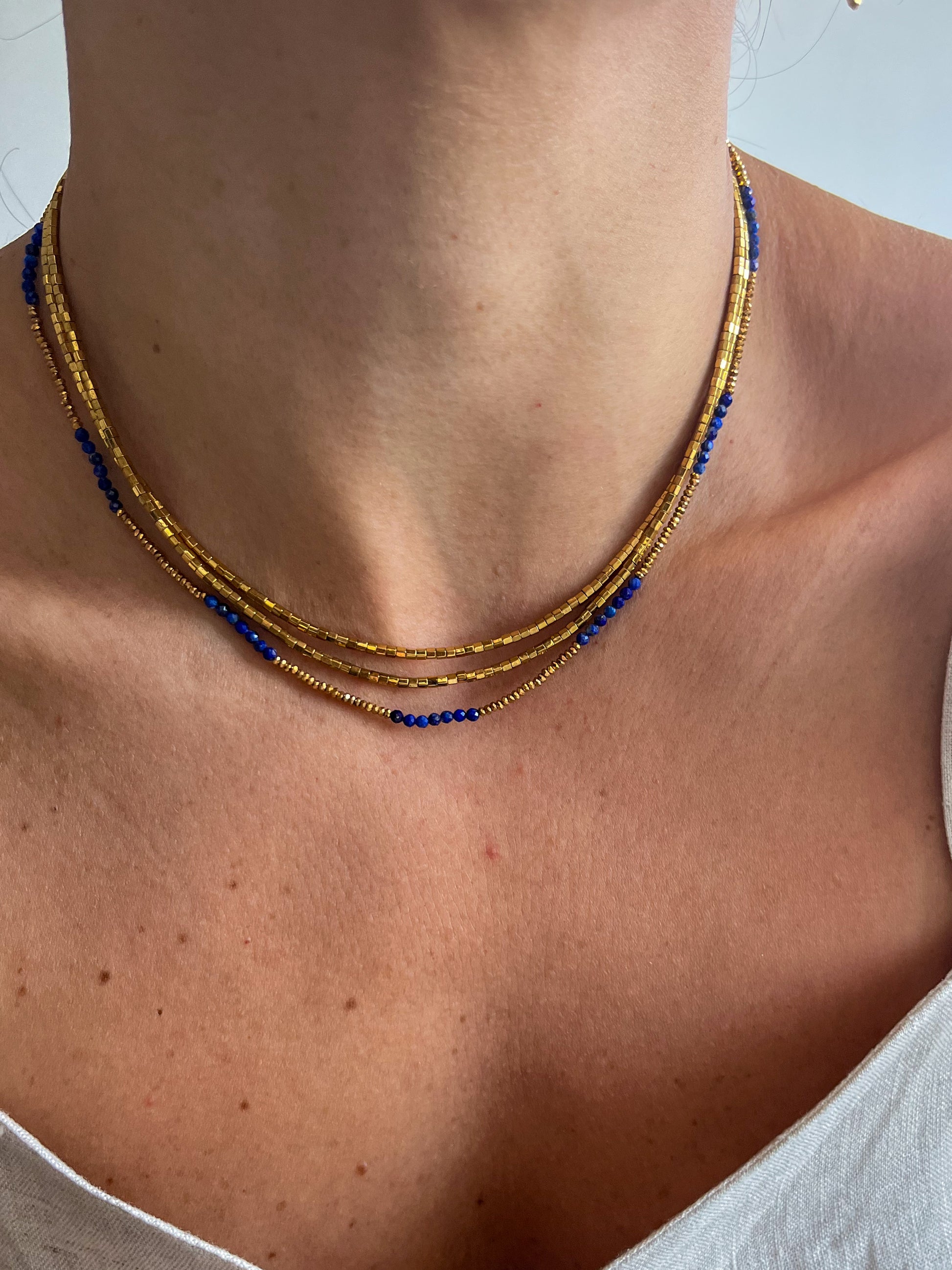 Colar Sodalita + Hematitas | linha ouro 18k