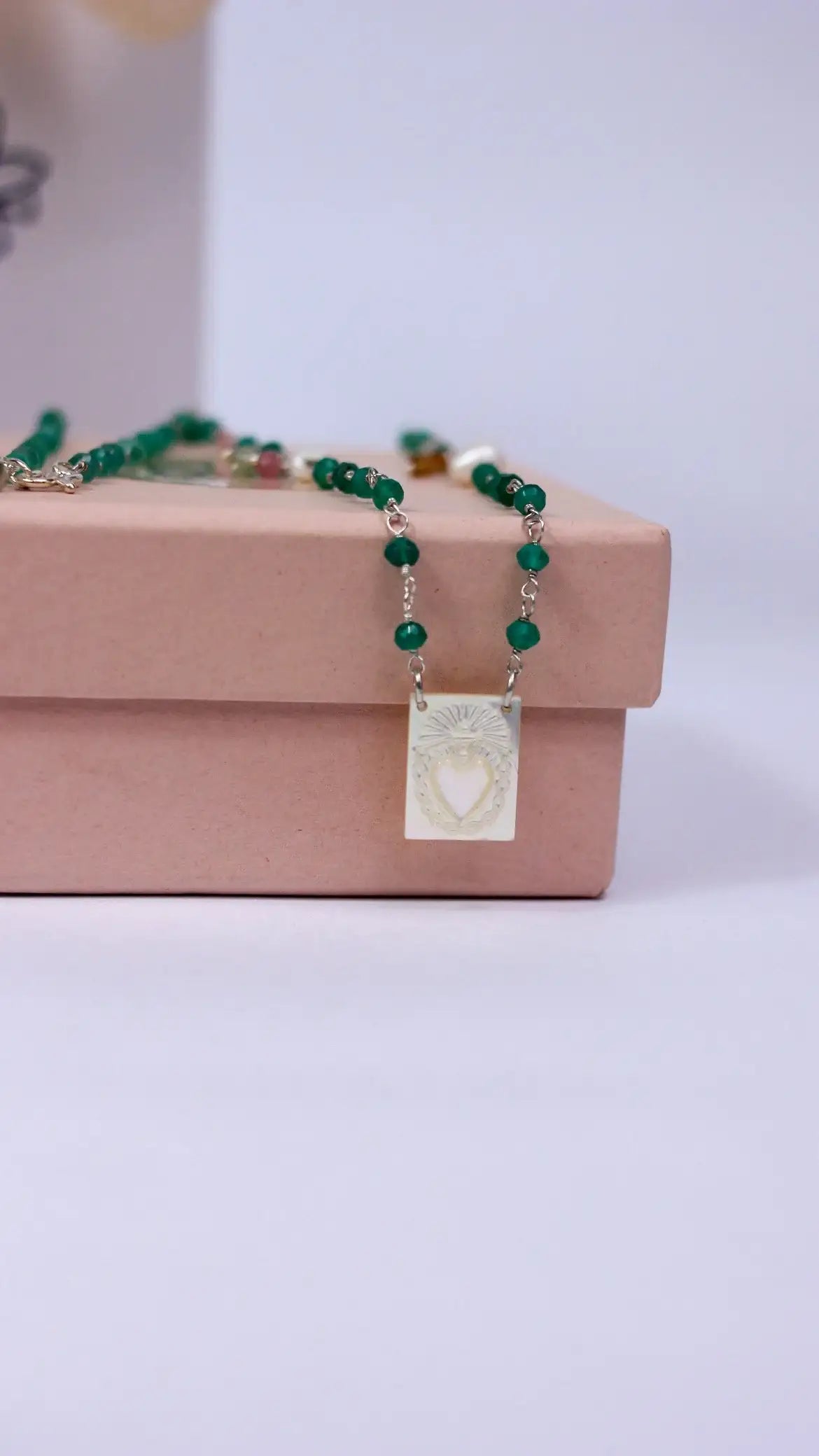 Colar Sagrado Coração | Onix verde