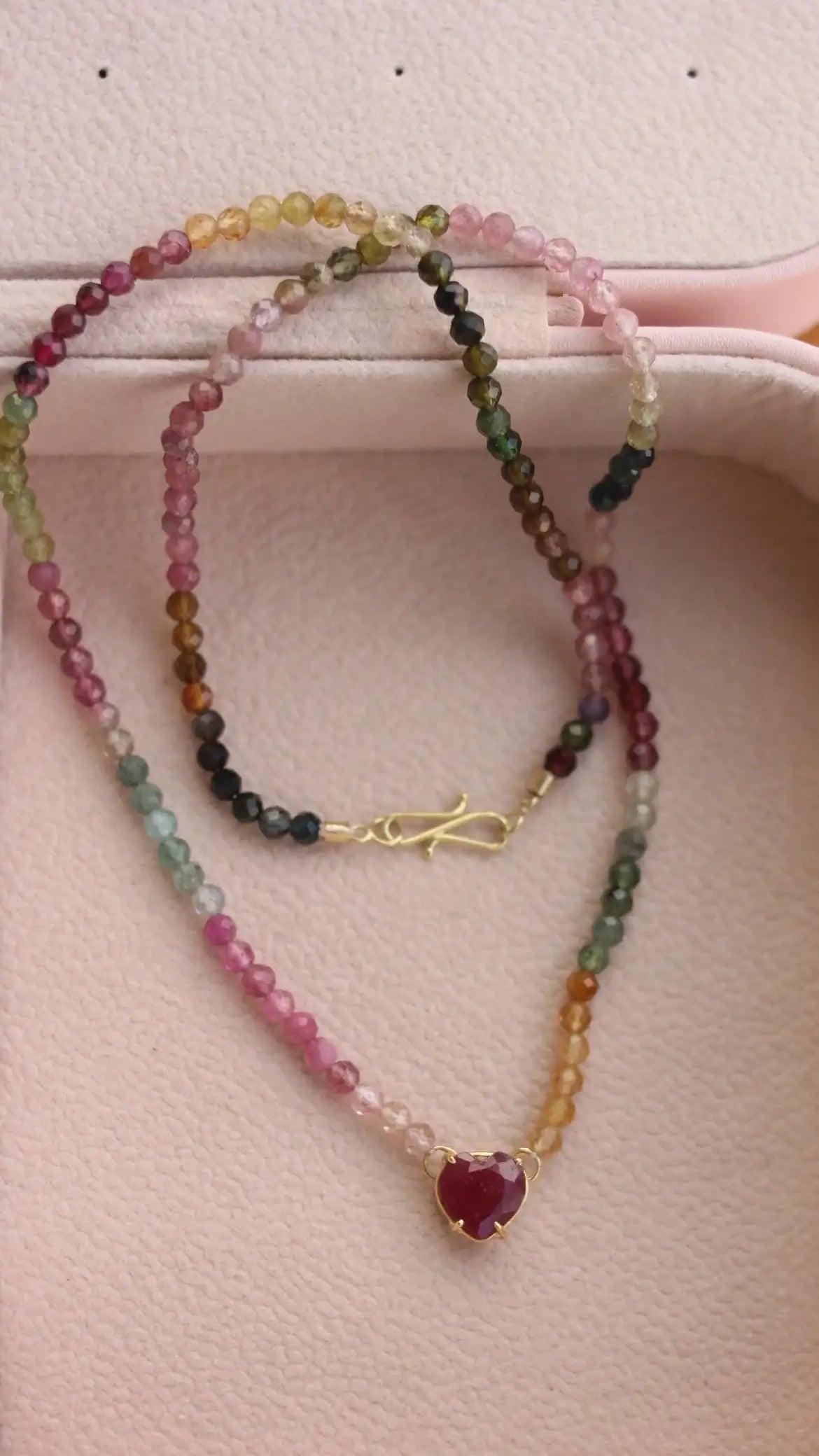 Colar coração em Rubi & Turmalinas | Ouro 18k