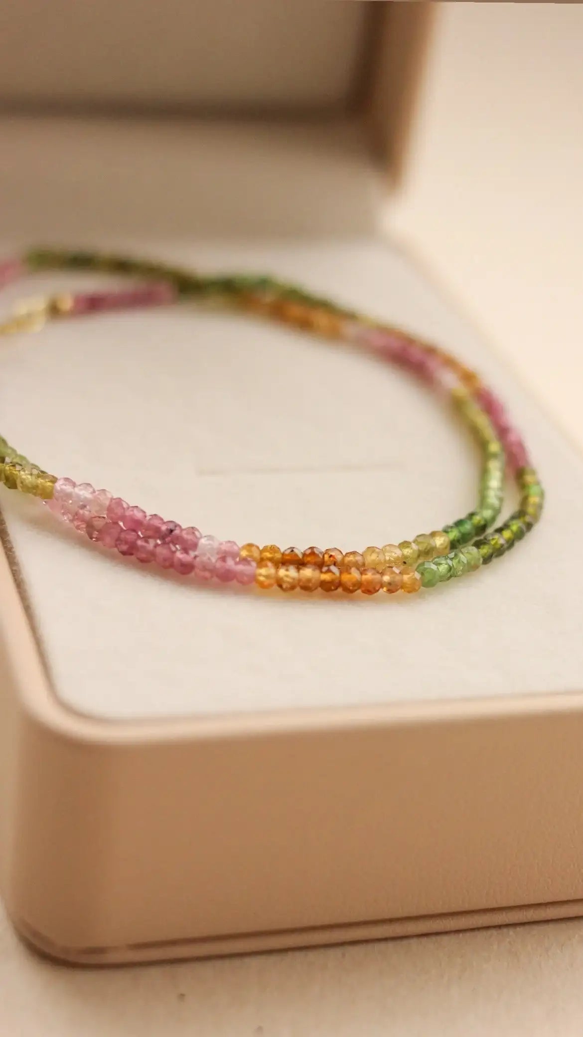 Colar Tarsila | linha ouro 18k