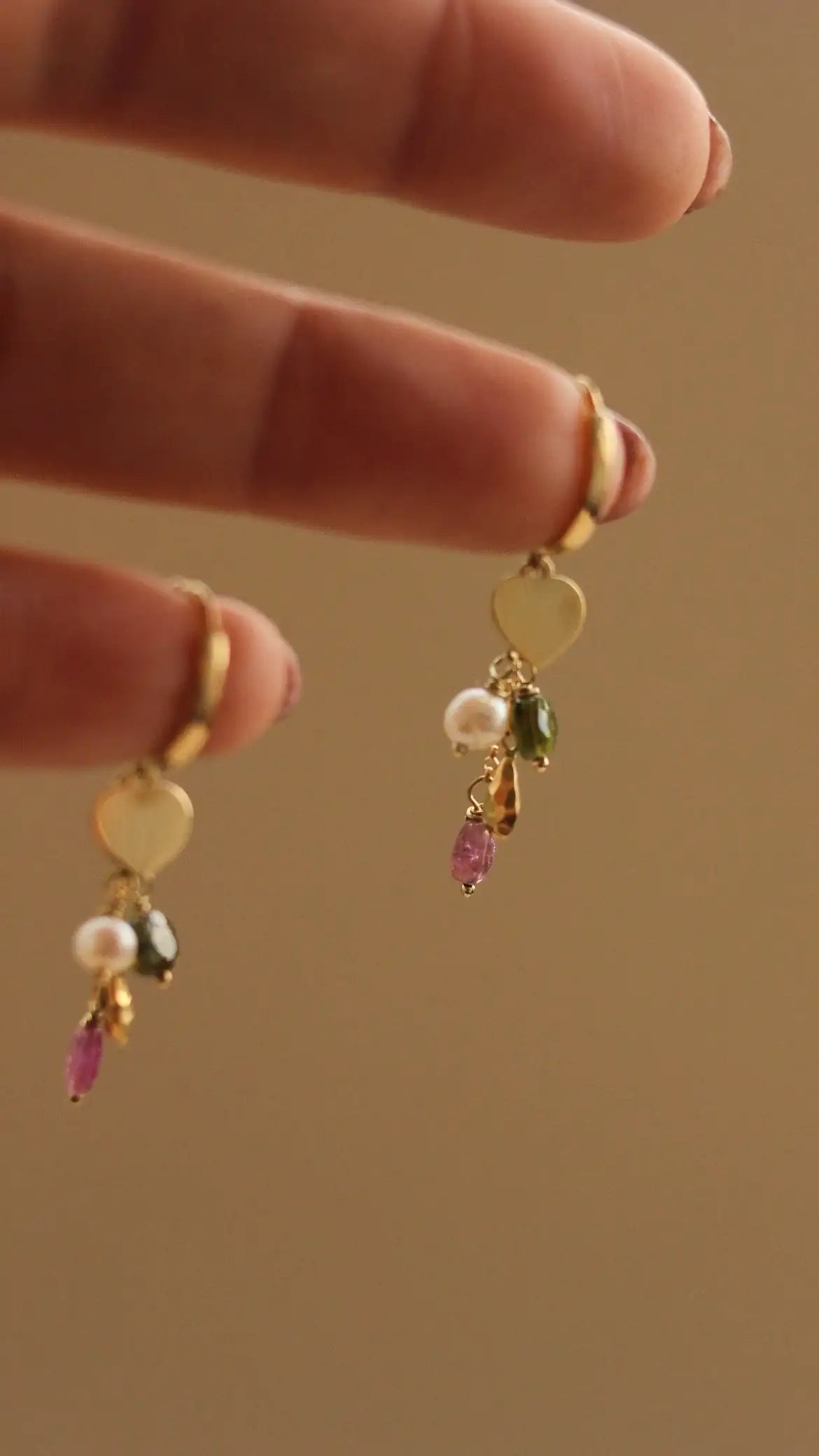 Argola Amore Mio | linha ouro 18k