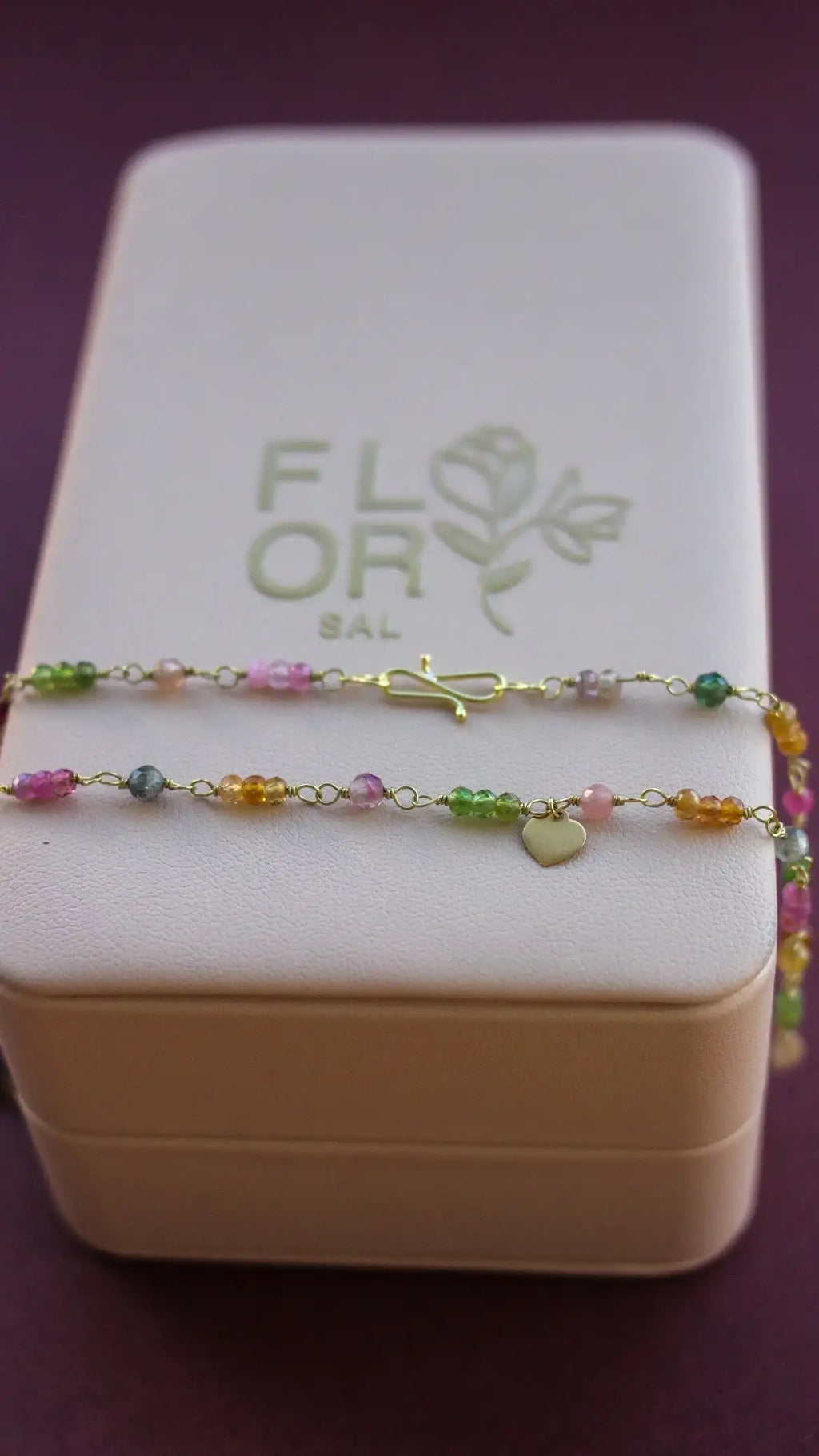 Colar Poesia em Ouro 18k