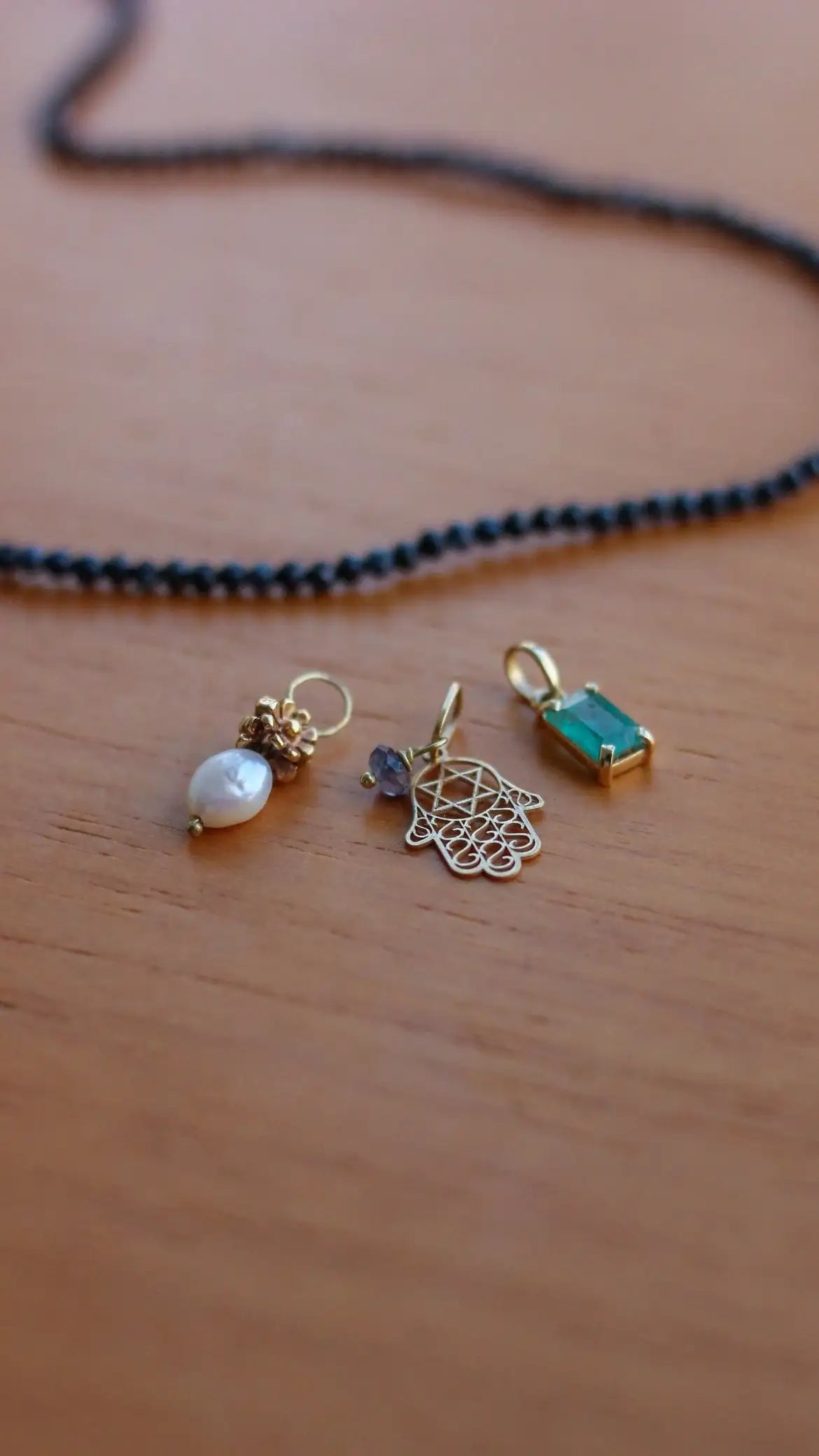 Pingente Patuá | Mão Fátima | Ouro 18k
