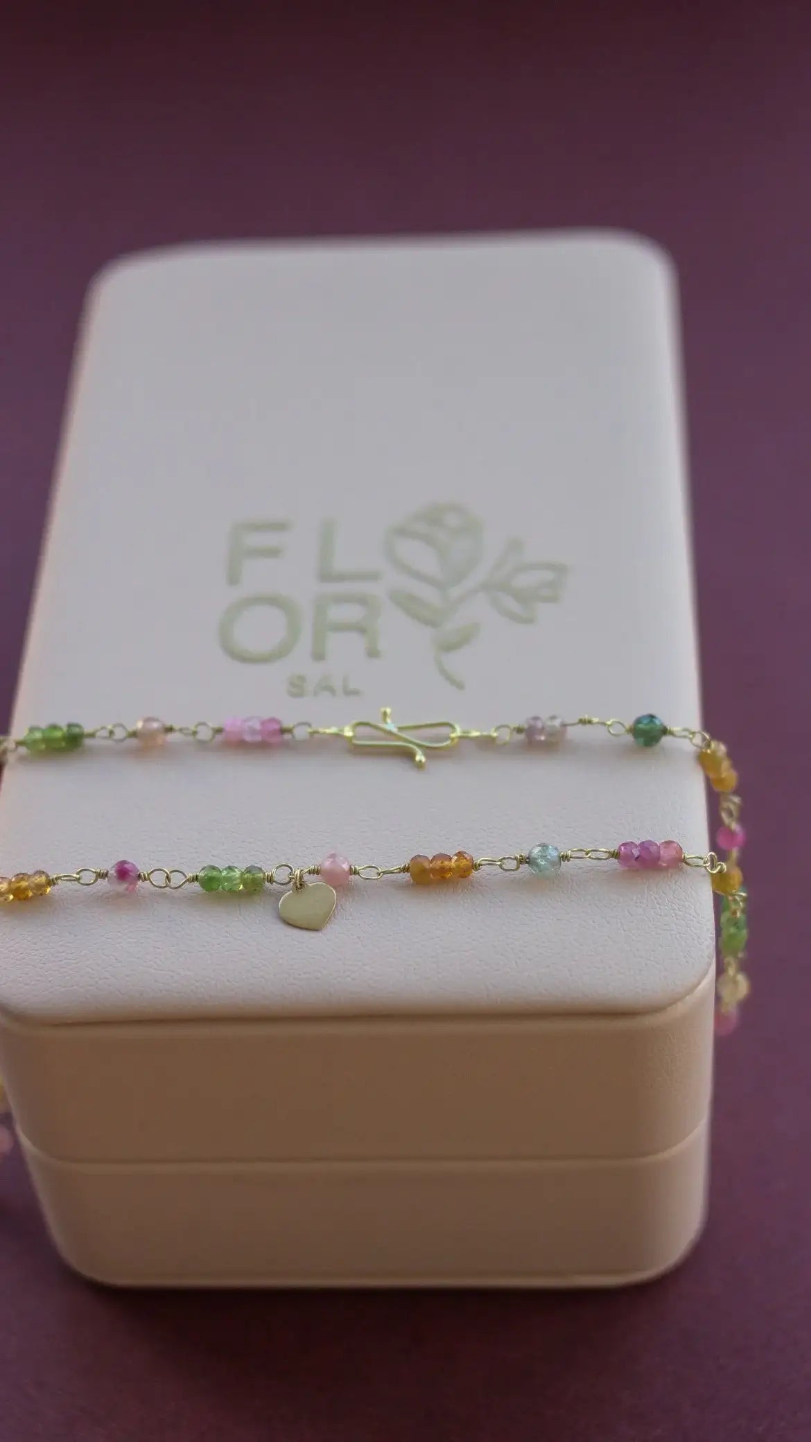 Colar Poesia em Ouro 18k